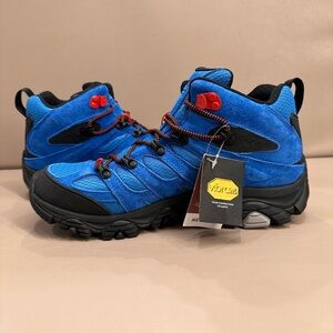 Jeep X Merrell Rubicon Mid hiking boots special edition collaboration